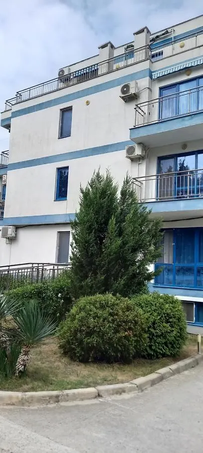 Уютные 2-Х Комнатные Апартаменты Pomorie Bulgaria